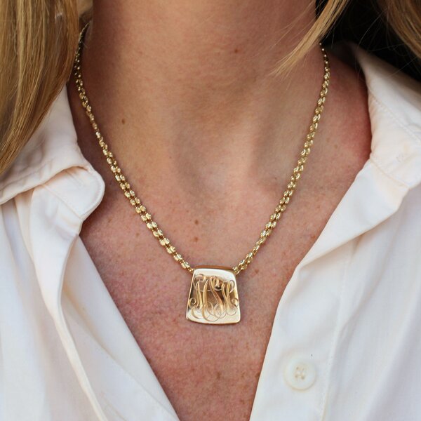 14K Yellow Gold GC Light Medium Slide with Hand Engraving