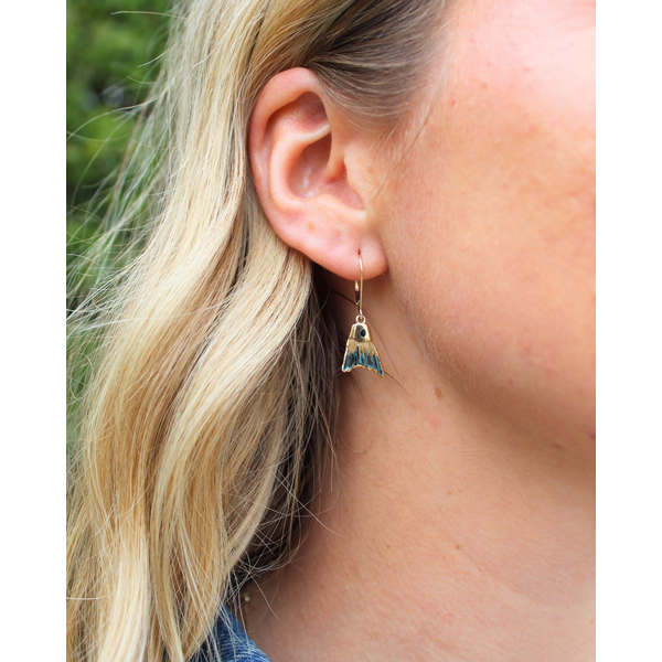 14K Yellow Gold Gold Creations Original Diamond Cut Enamel Redfish Tail Leverback Earrings Small