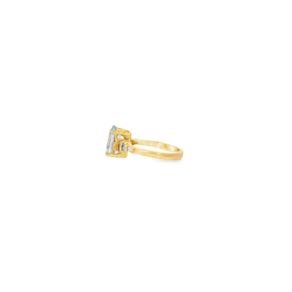 10K Yellow Gold Estate 3ct Oval Aqua .20ct Diamond Ring Size 6