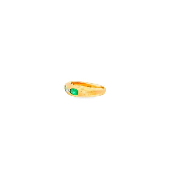 14K Yellow Gold Estate .55ct Emerald .10ct Diamond Gypsy Set Band Size 6