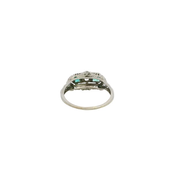18K White Gold 1930's Three Stone .05ct Diamond & .30ct Synthetic Emerald Deco Ring Size 7.25