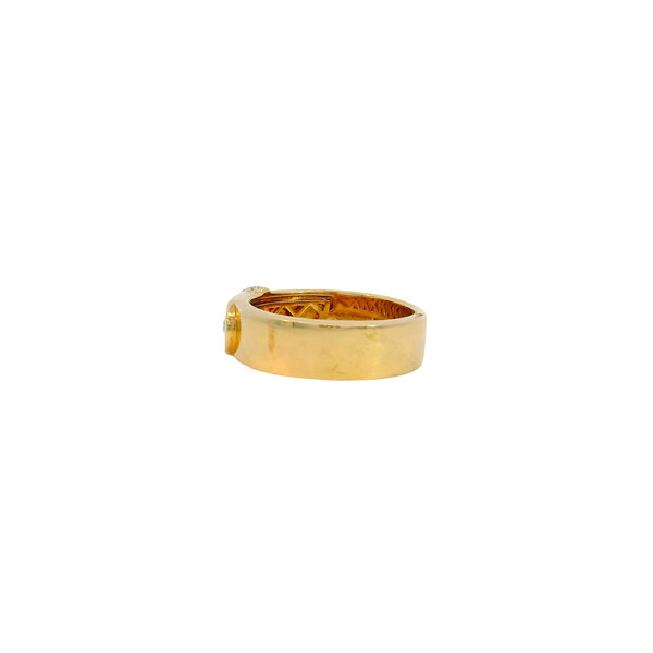 10K Yellow Gold 1980's .15ct Diamond 6mm Buckle Band Size 7