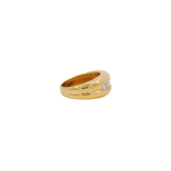 18K Yellow Gold 1980's 1.08ct Diamond Baguette Channel Set 10mm Dome Ring Size 7.25
