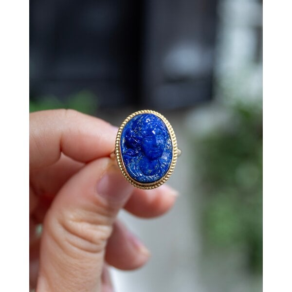 14K Yellow Gold Estate Carved Lapis Cameo Ring with Rope Edge Size 5.75