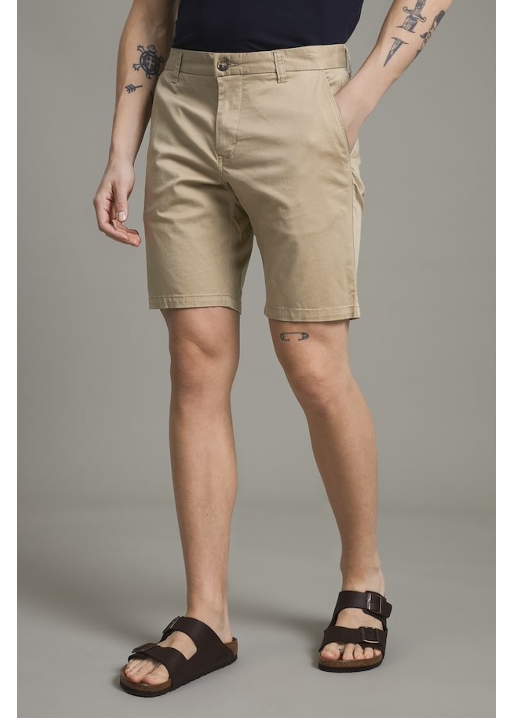 Matinique MApristu Short Chino