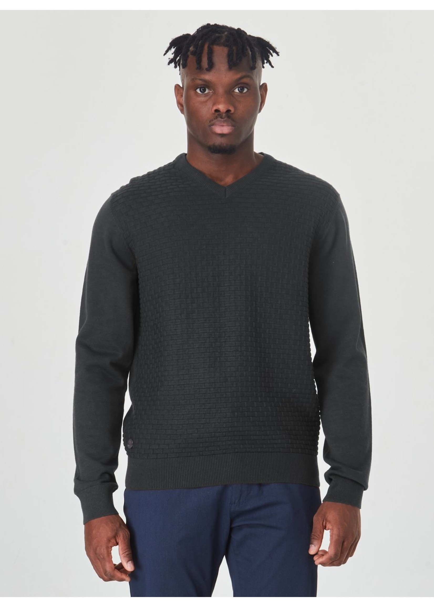 Point Zero Point Zero Brick Stitch V-Neck Sweater