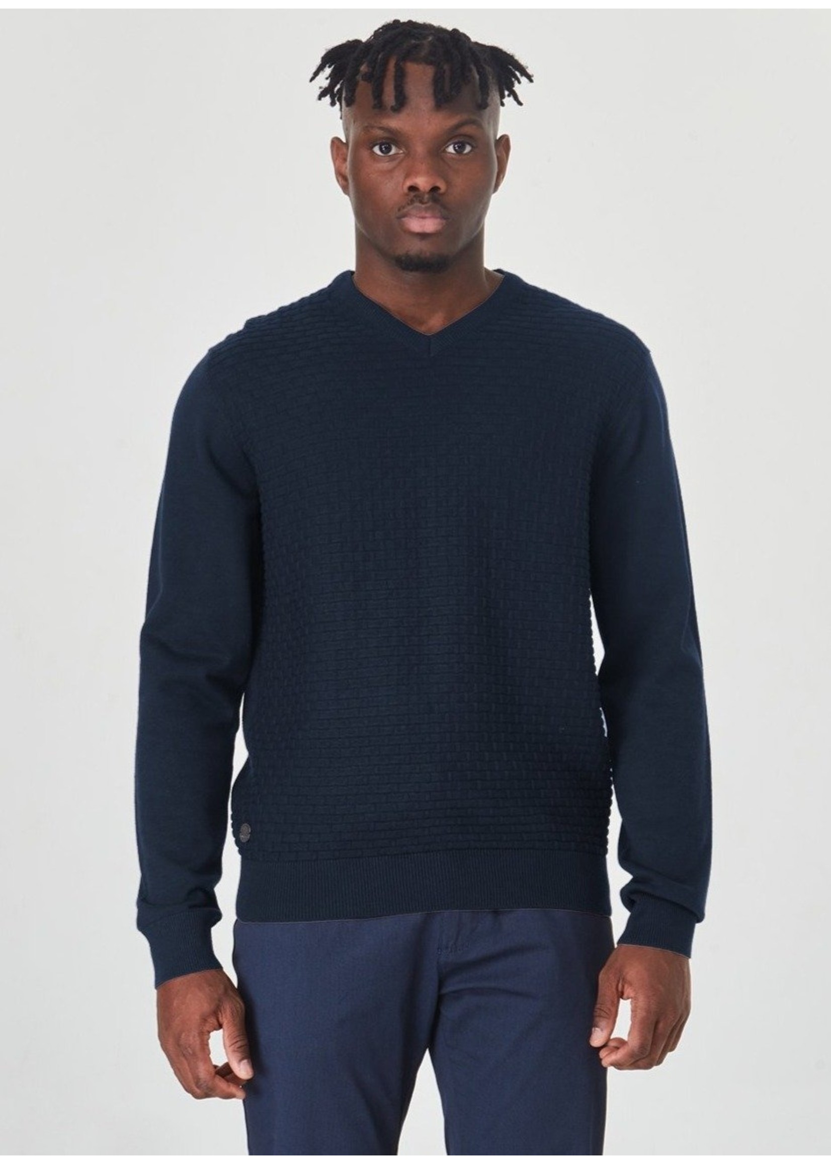 Point Zero Point Zero Brick Stitch V-Neck Sweater