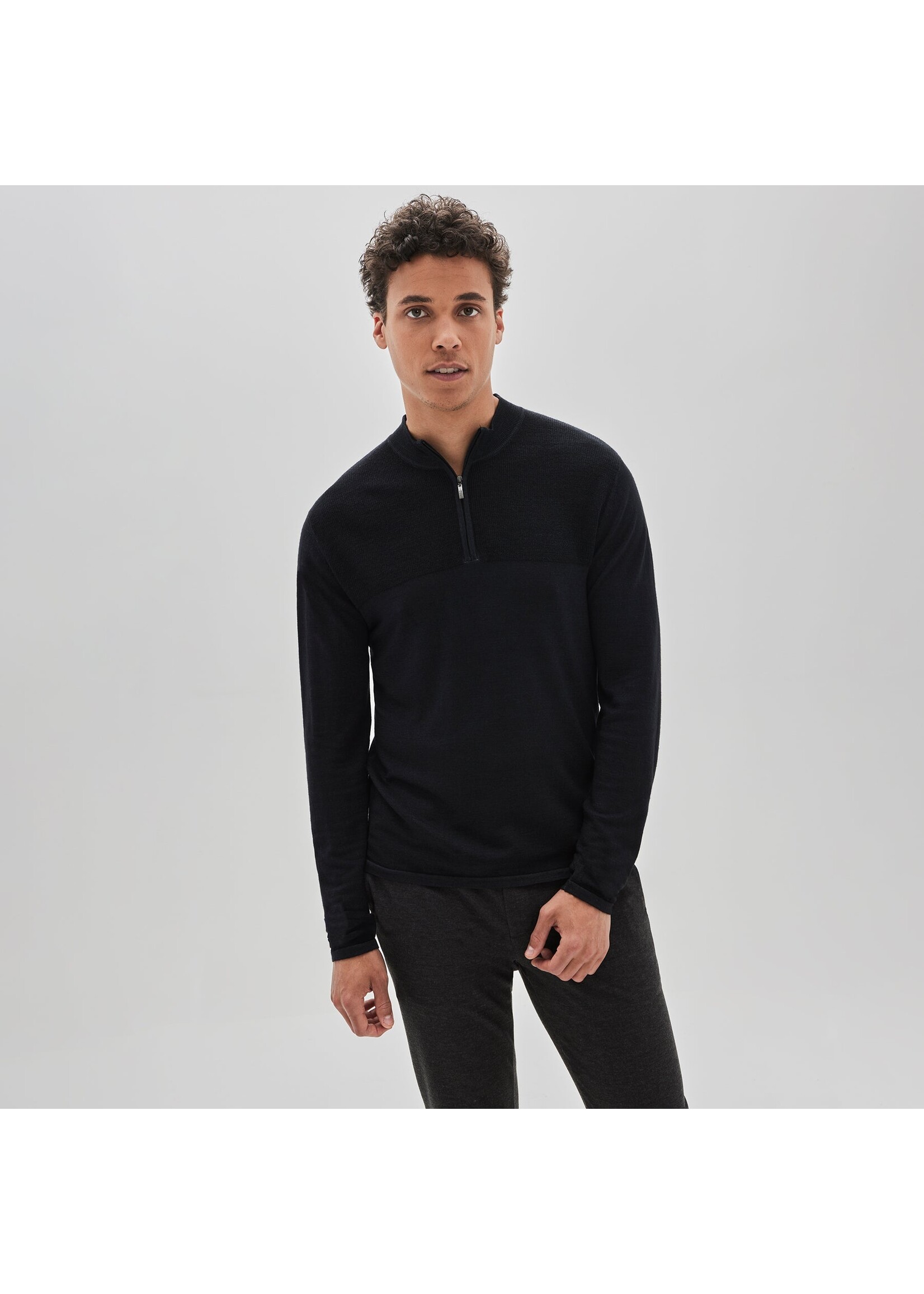 Robert Barakett Robert Barakett Newbury Half Zip RB32201