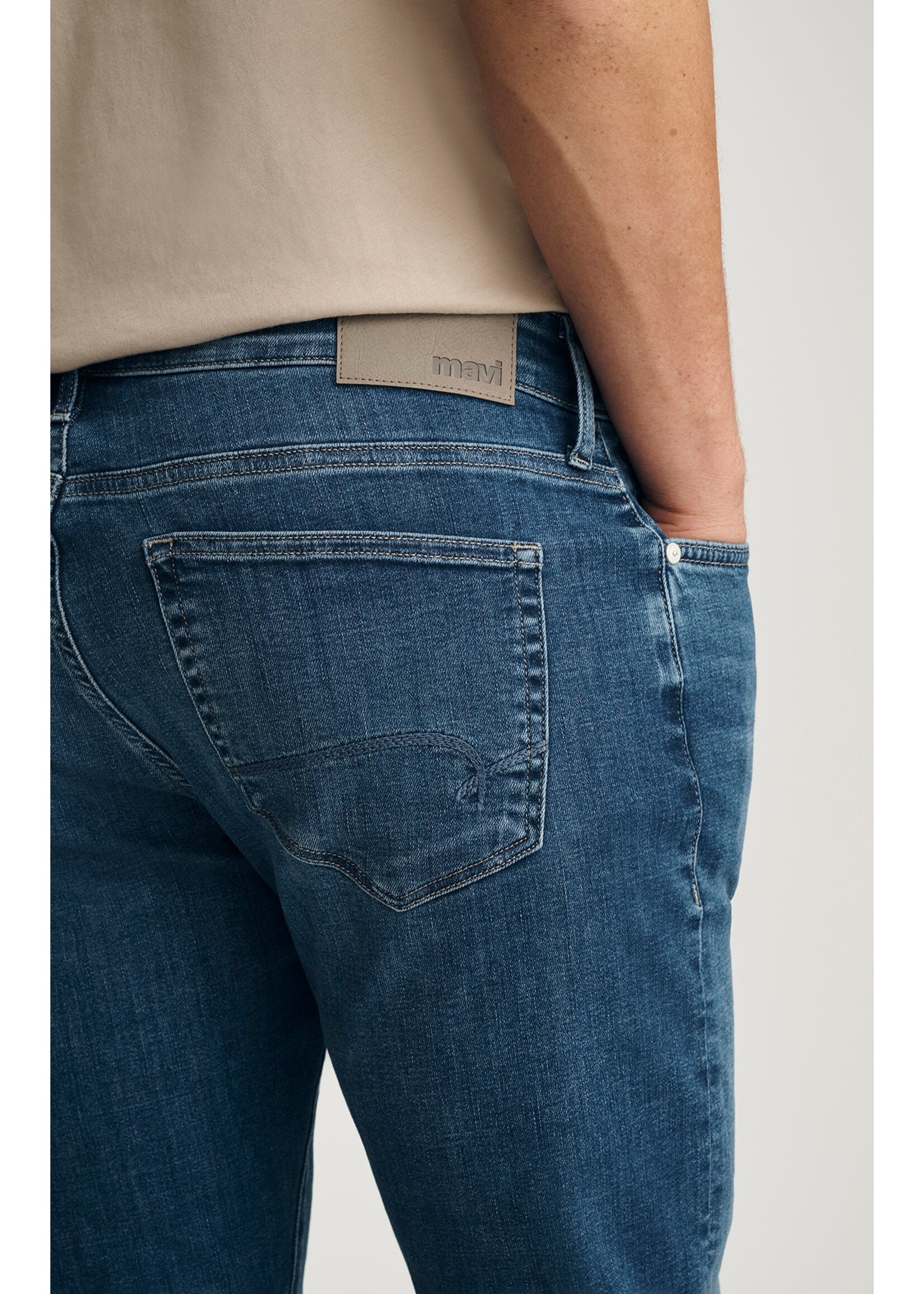 Mavi MAVI Jake Slim Leg Jean