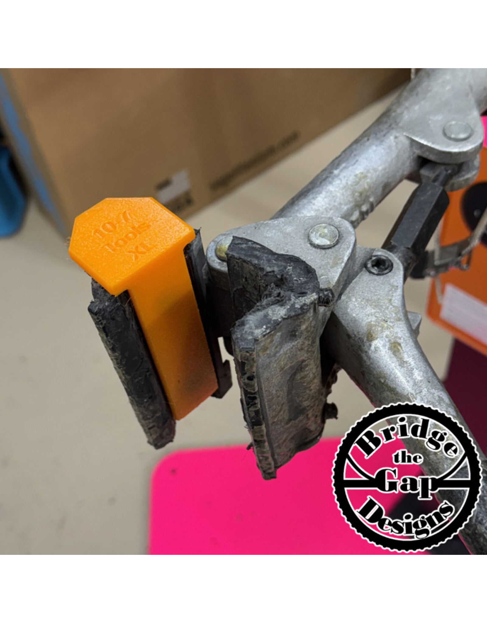 10 to 7 Non Round Seatpost Adapter