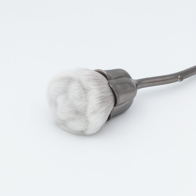 The Studio - Rose Dust Brush - Silver