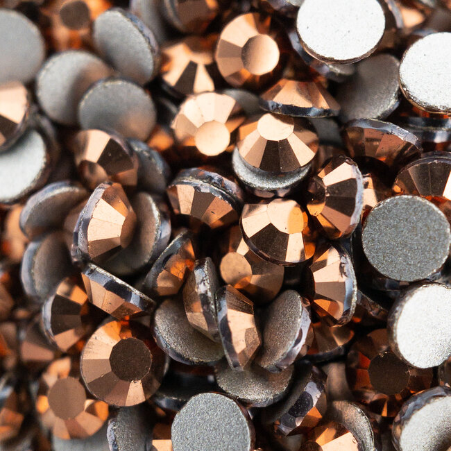 The Studio - Rhinestone Assortment - 20 pcs