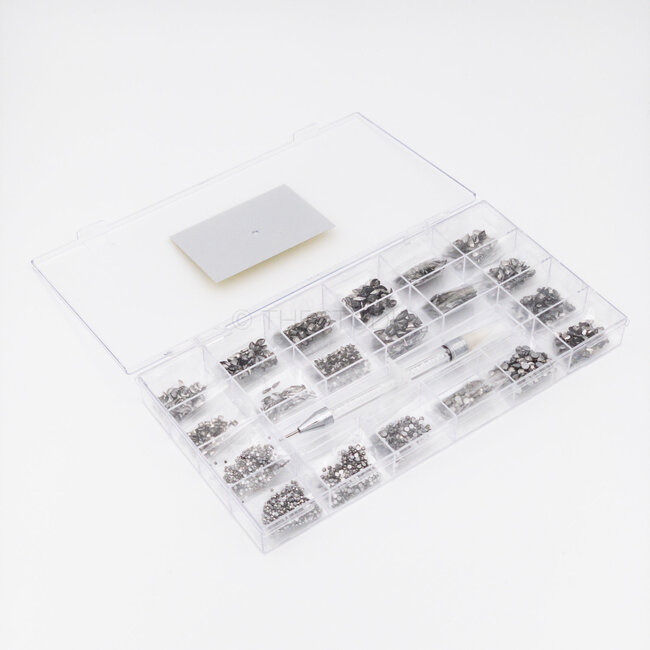 The Studio - Rhinestone Kit - #04