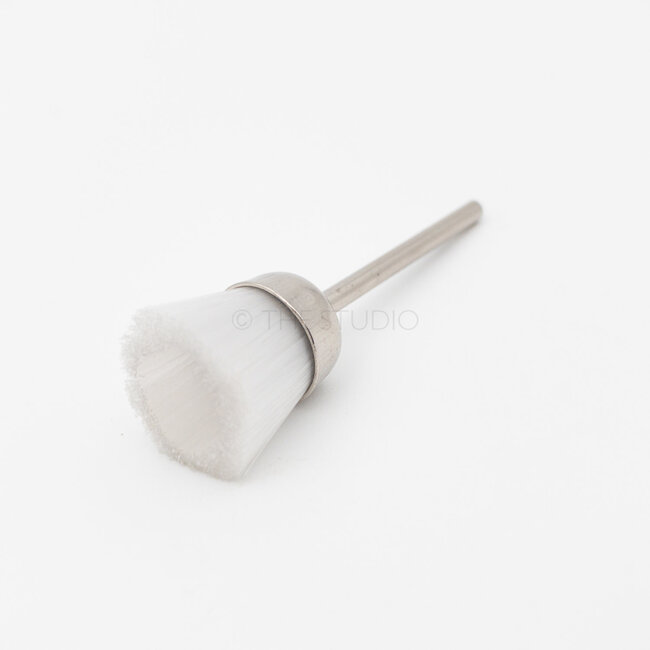 The Studio - Bit - The Dust Buster - White Large