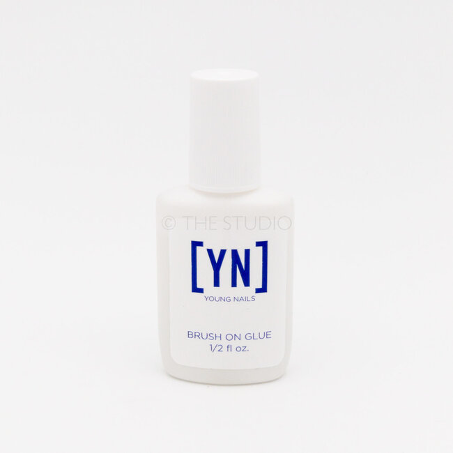 Young Nails Young Nails - Brush on Glue - 0.5 oz