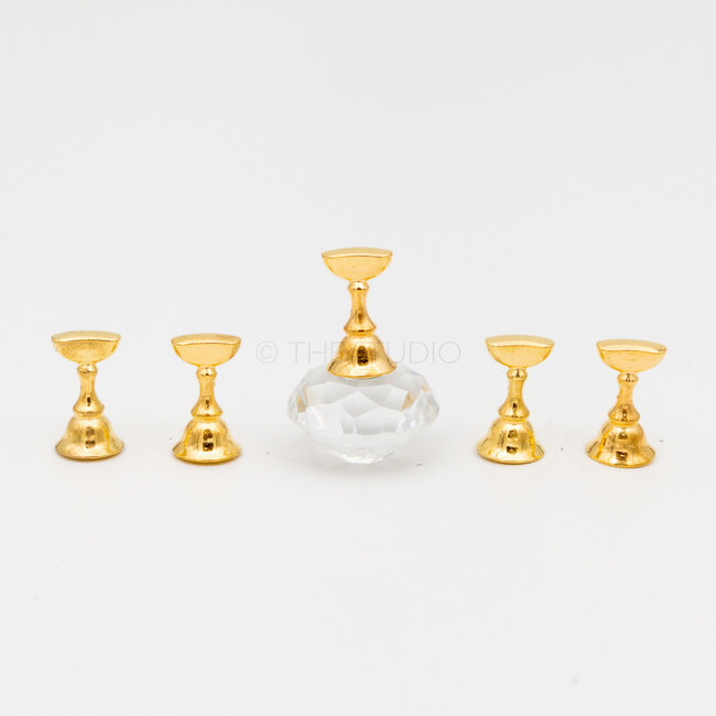 The Studio - Tip Magnet Holder - Clear