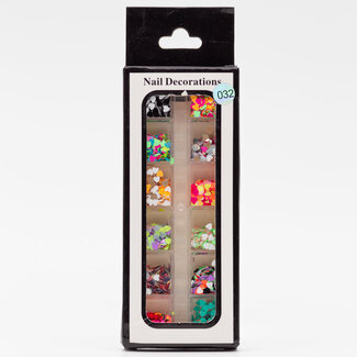 The Studio The Studio - Art Pack #225 - Assorted Heart Confetti - 12 pcs - 032