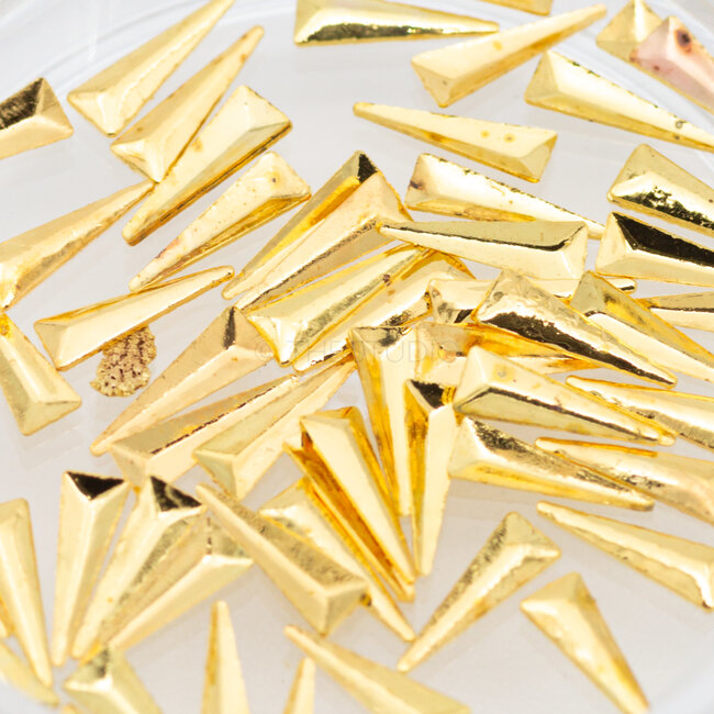 The Studio - Art Pack #102 - Assorted Charms - 6 pcs