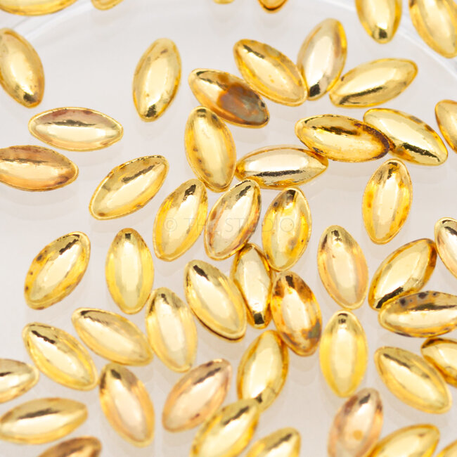 The Studio - Art Pack #102 - Assorted Charms - 6 pcs