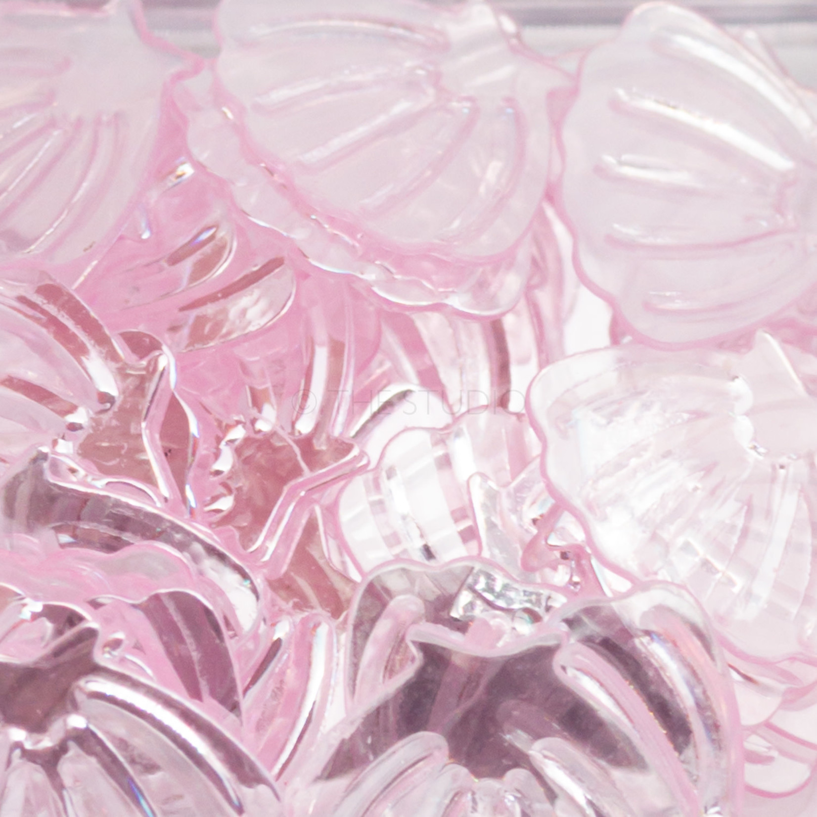 The Studio The Studio - Art Pack #159 - Assorted Pink Confetti - 12 pcs
