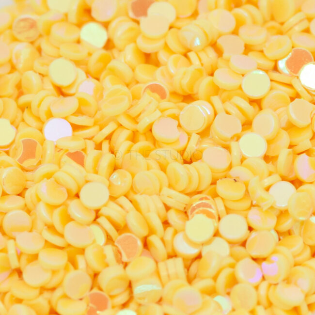 The Studio - Art Pack #237 - Assorted Yellow Confetti - 12 pcs