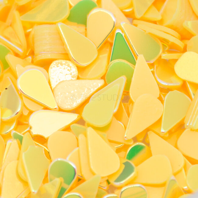 The Studio - Art Pack #237 - Assorted Yellow Confetti - 12 pcs