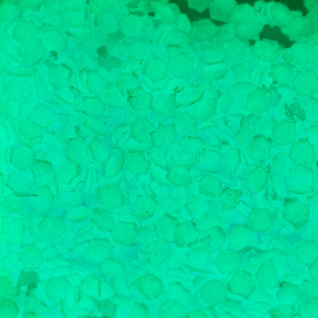 The Studio - Art Pack #107 - Glow In The Dark Confetti - C - 12 pcs