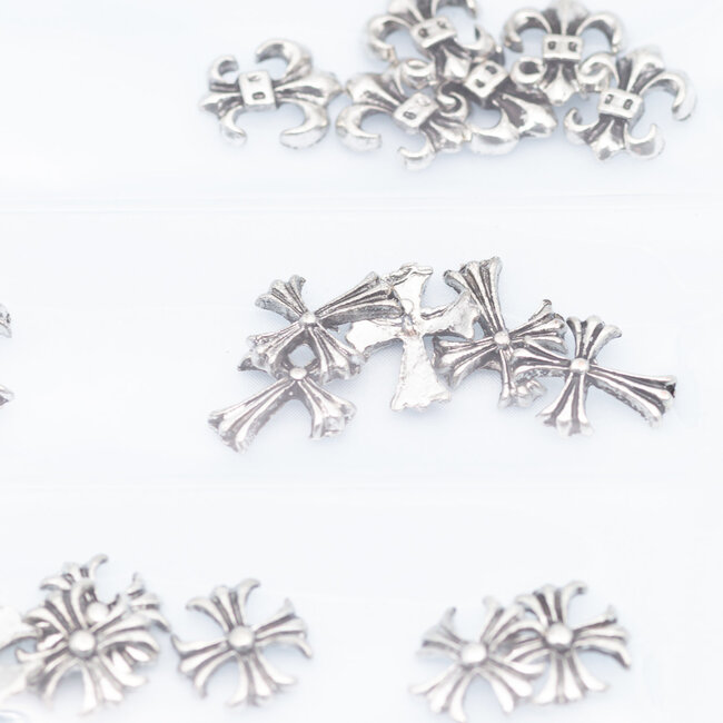 Leamx - Nail Art Charms - Silver Crosses - 36 pcs