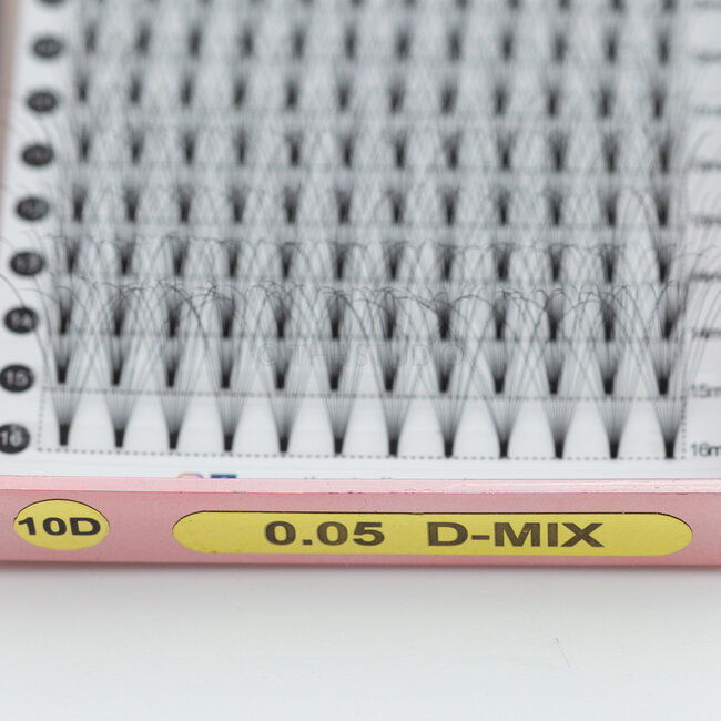 The Studio - Lash  - PreVolume - 10D - .05 - D - MIX