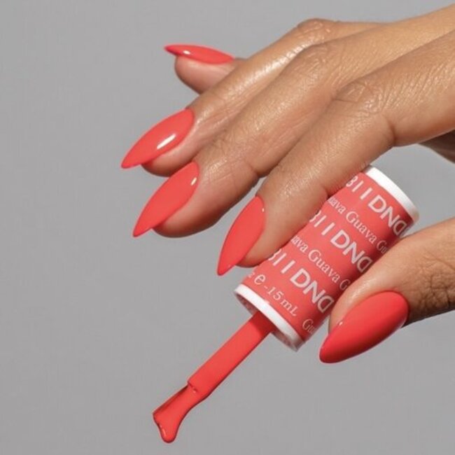 DND - 0 811 - Guava - DUO Polish
