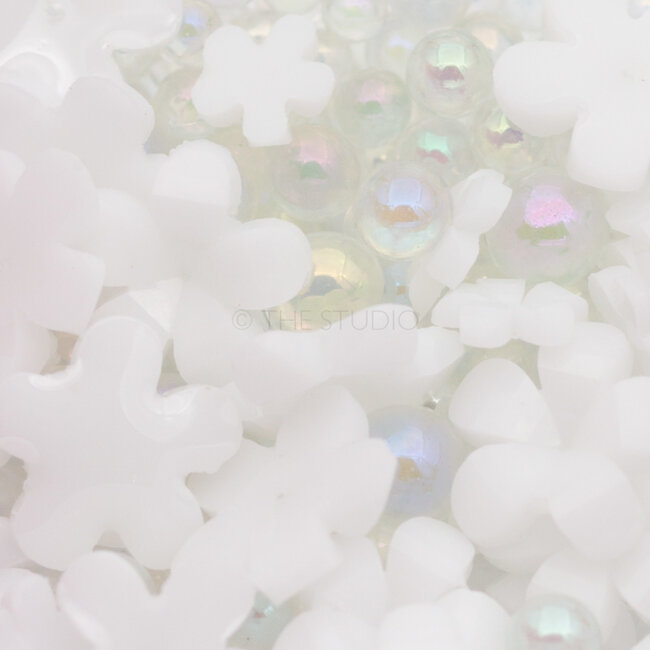 The Studio - Art Pack #343 - Assorted 3D Flower Charms - 01