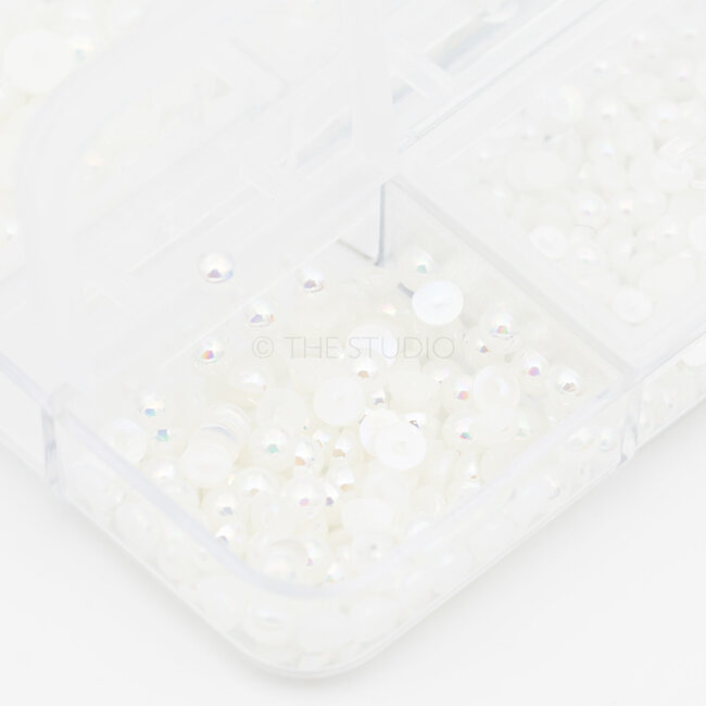 The Studio - Art Pack #367 - Assorted Pearls - 6 pcs