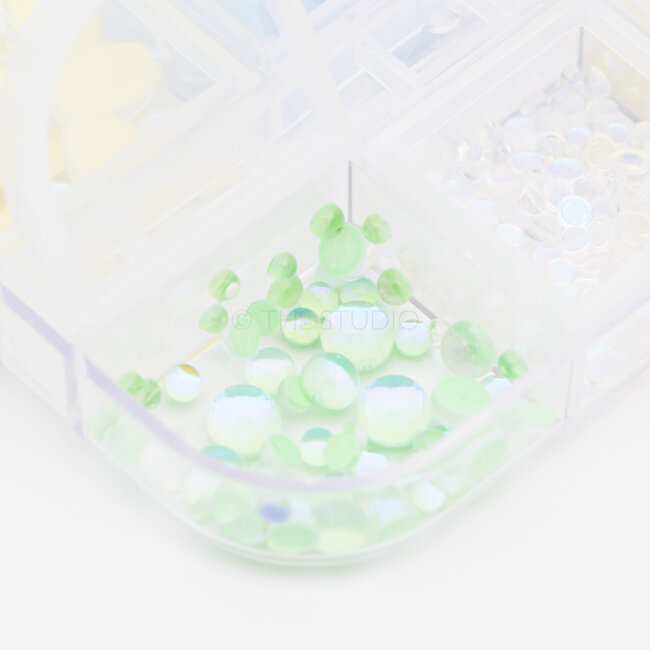 The Studio - Art Pack #341 - Assorted Pastel Rhinestones