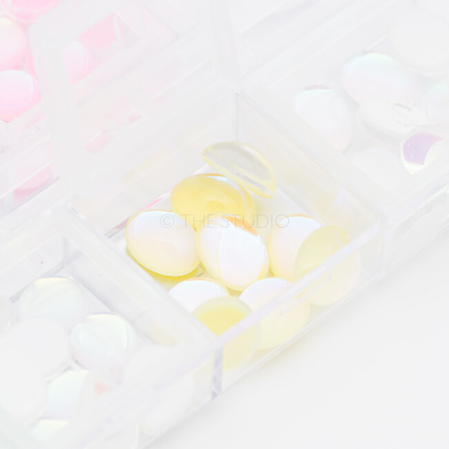 The Studio - Art Pack #342 - Assorted Pastel Rhinestones