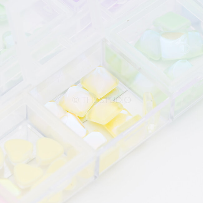 The Studio - Art Pack #342 - Assorted Pastel Rhinestones