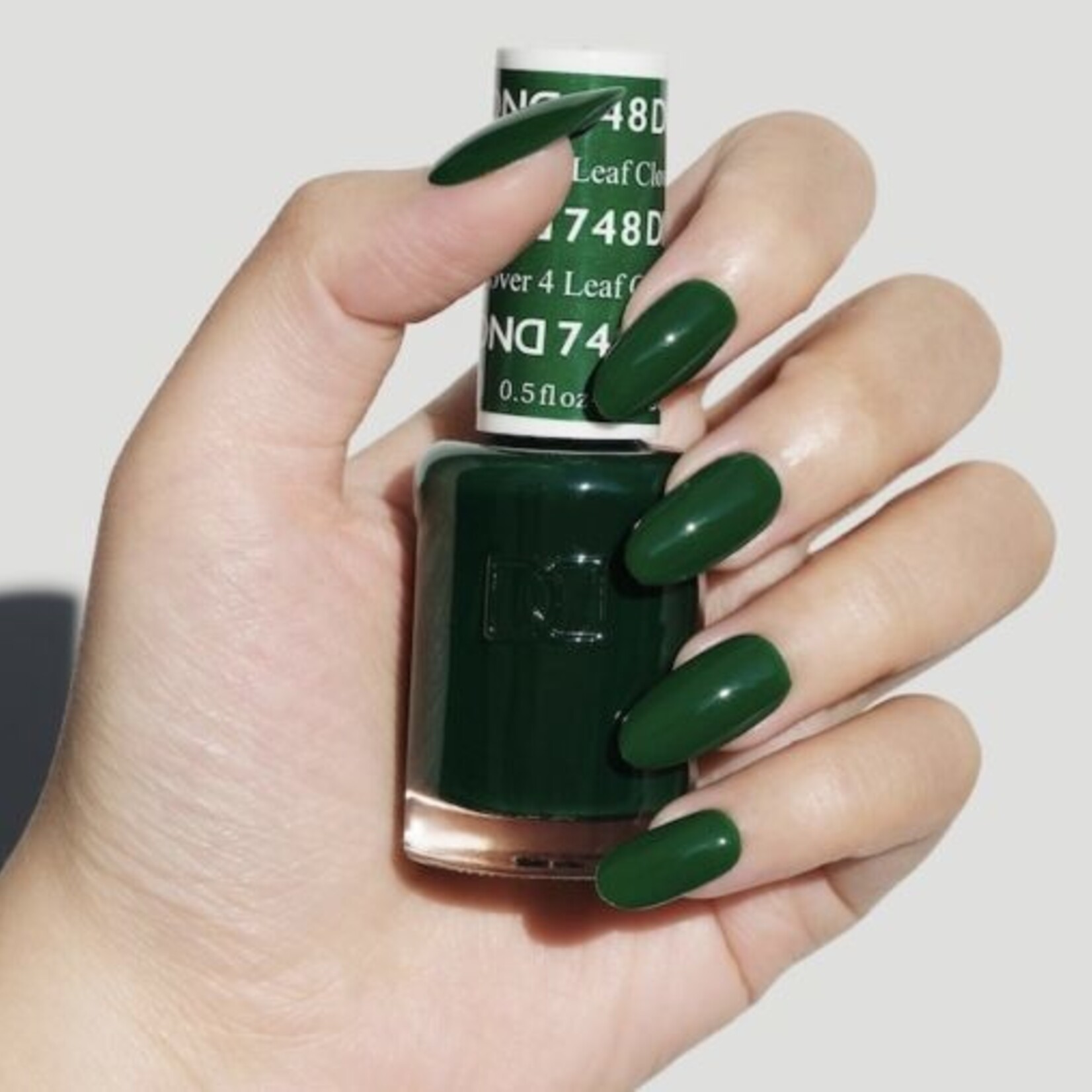 DND DND - 0 748 - 4 Leaf Clover - DUO Polish