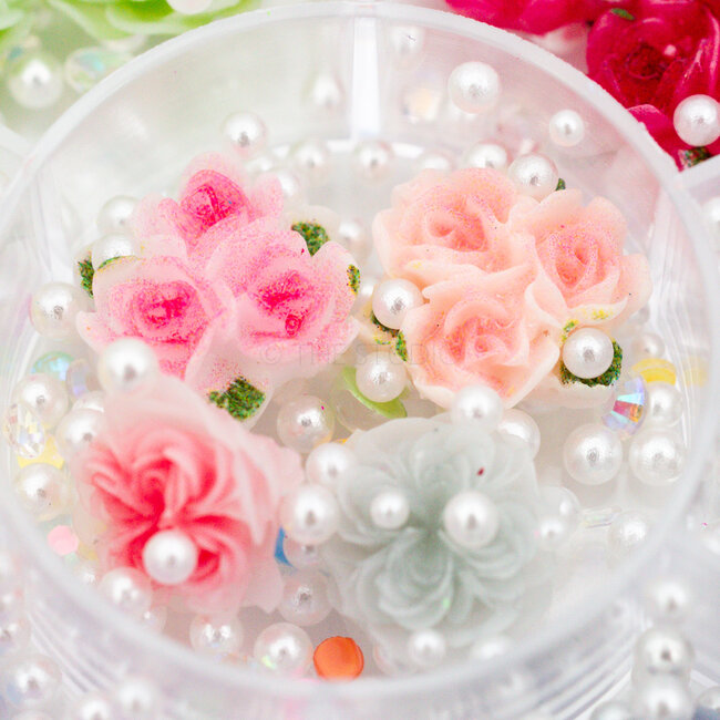 The Studio - Art Pack #554 - Roses, Pearls