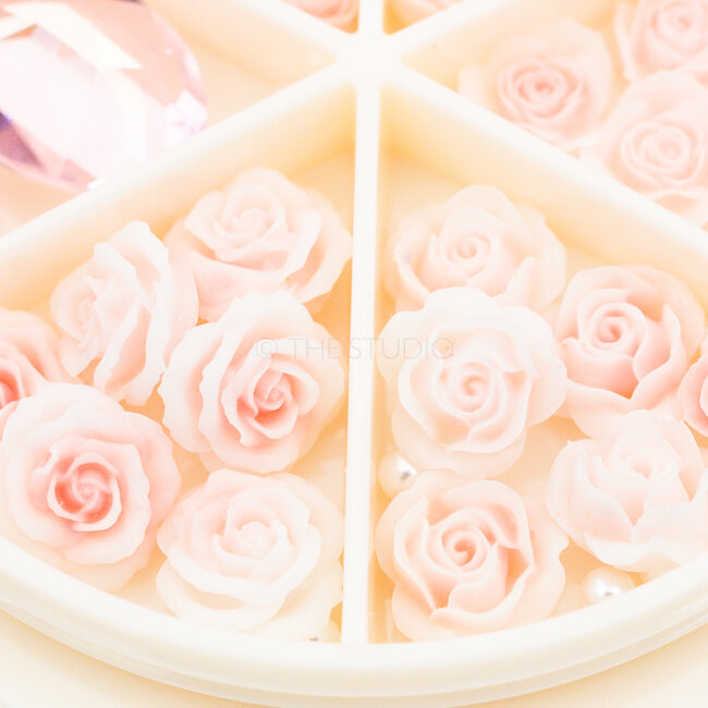 The Studio - Art Pack #550 - Roses - Light Pink