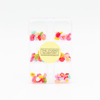 The Studio The Studio - Art Pack #548 - Assorted Flowers