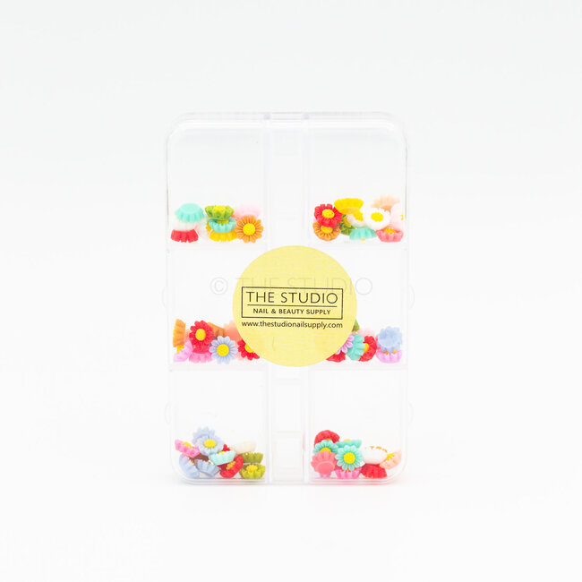 The Studio - Art Pack #545 - Assorted Flowers