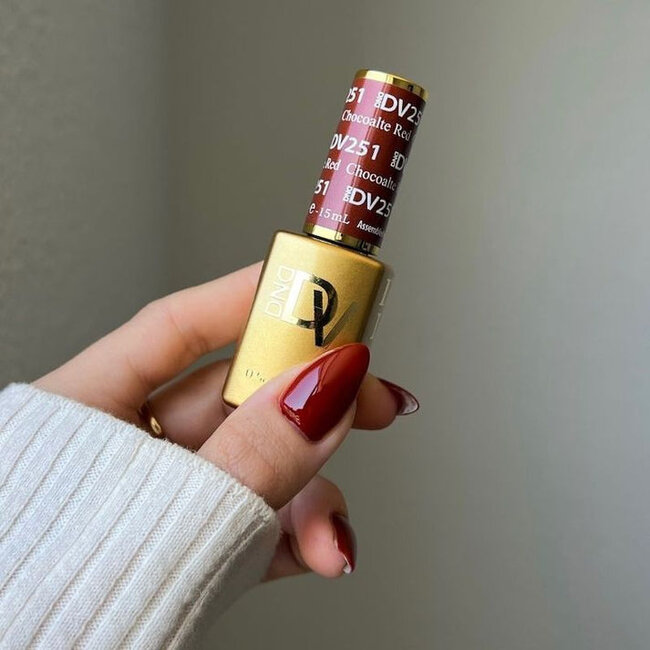DND DIVA - 251 - Chocolate Red - DUO Polish