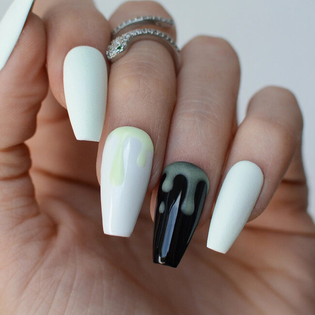 Pink Mask - Glow in the Dark - 1 - Nail Art