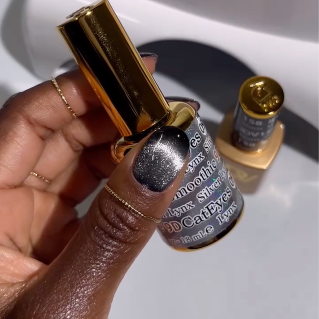 DC - 9D Cat Eye - 09 Smoothie - Silver Lynx