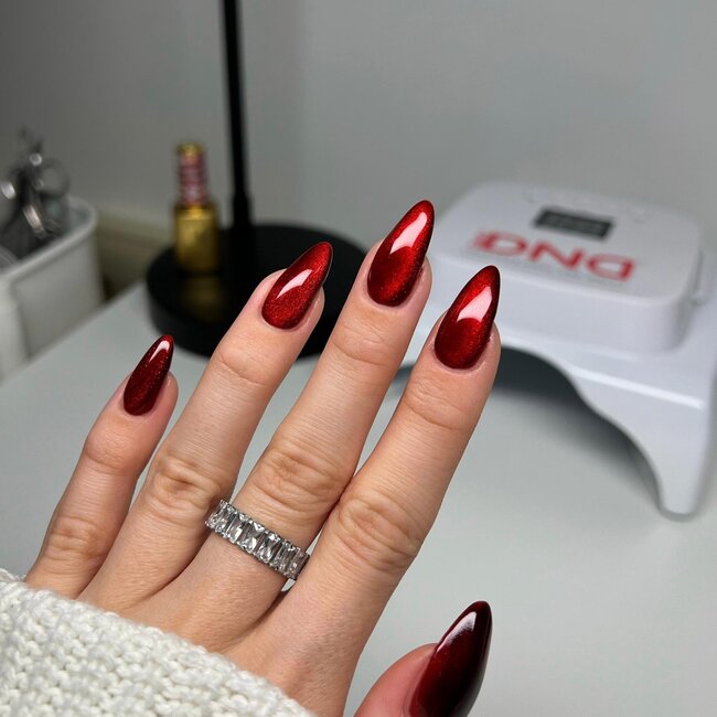 DND DIVA - 9D Cat Eye - 02 Glassball - Fiesty Paws