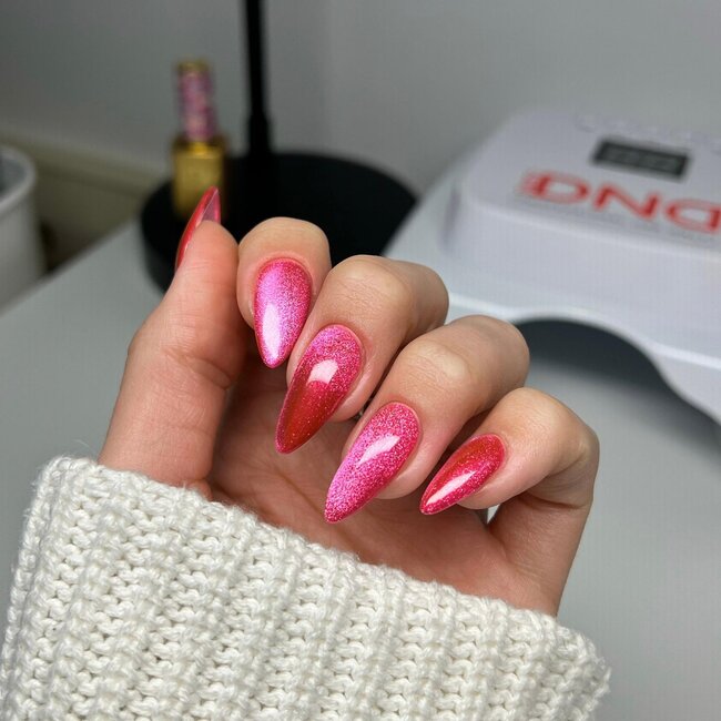 DND DIVA - 9D Cat Eye - 14 Candy - Hi, Kitty!