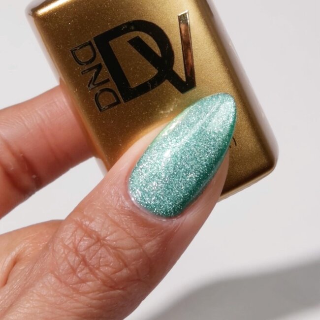 DND DIVA - 9D Cat Eye - 20 Candy - Leopard Mint