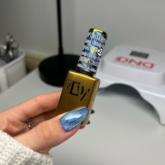 DND DIVA - 9D Cat Eye - 23 Candy - Catnip Craze