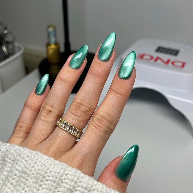 DND DIVA - 9D Cat Eye - 11 Glassball - Sea Glass