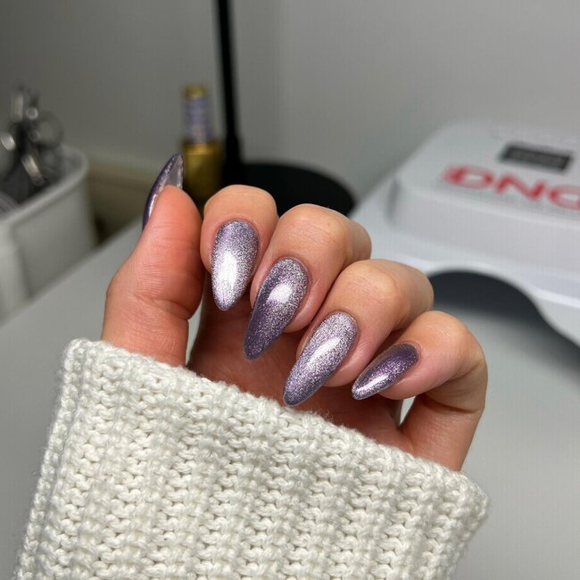 DND DIVA - 9D Cat Eye - 19 Candy - Wild Berry