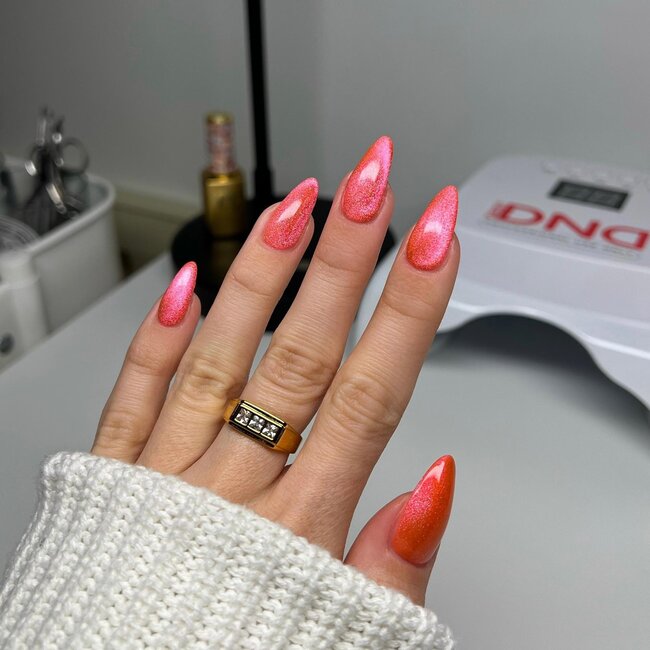 DND DIVA - 9D Cat Eye - 22 Candy - Jelly Belly Rubs